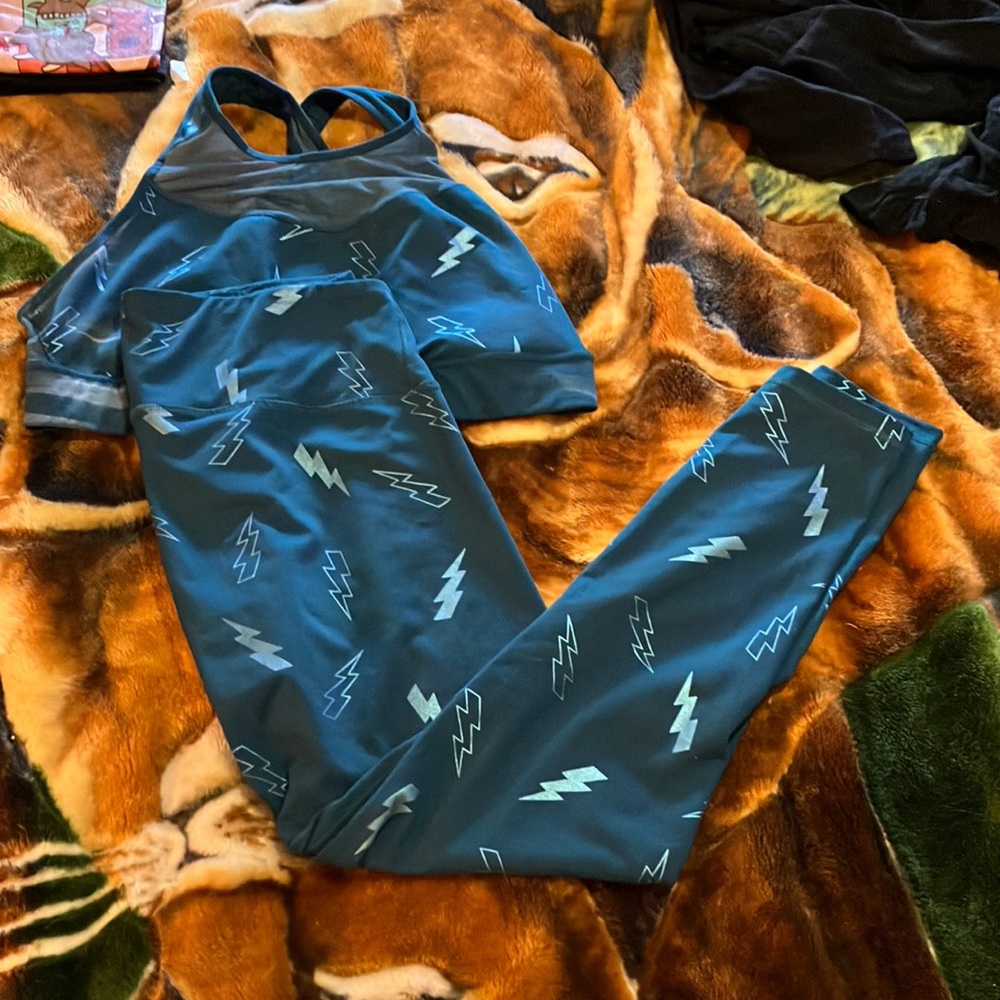 Old navy active set